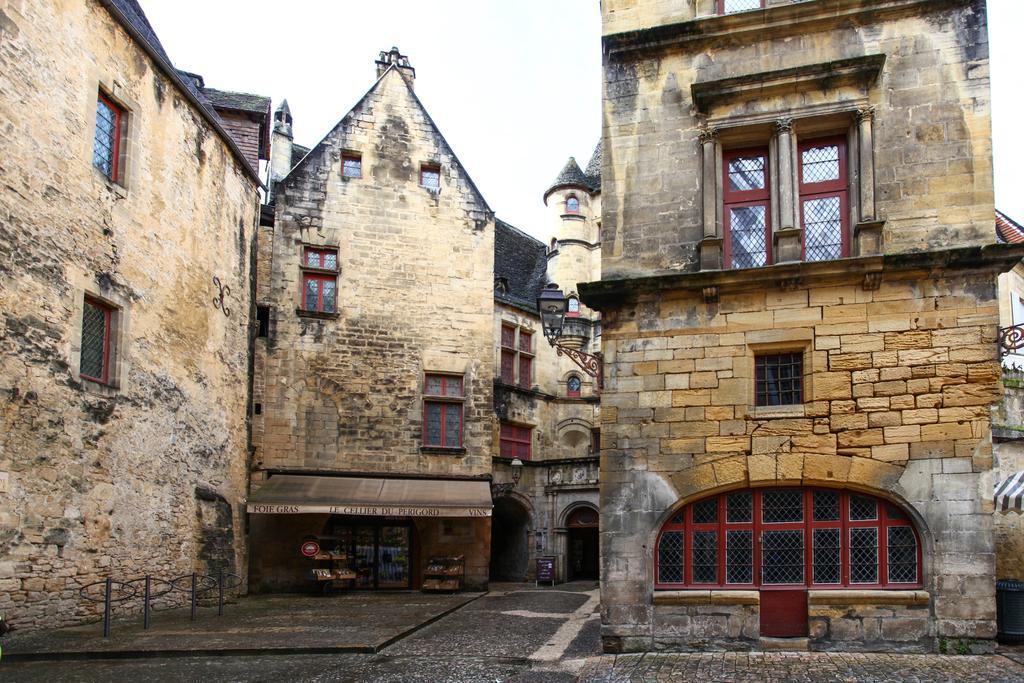 Appartamento Le Royere Sarlat Esterno foto